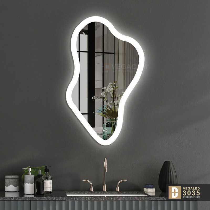 Şekilli Kesim Ledli Dokunmatik Butonlu Dekoratif Ayna VEGALED3035